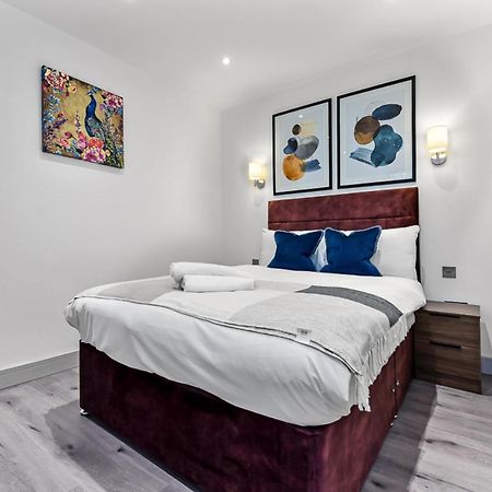 Amazing 2 Bedroom Apartment In Greater Λονδίνο Εξωτερικό φωτογραφία